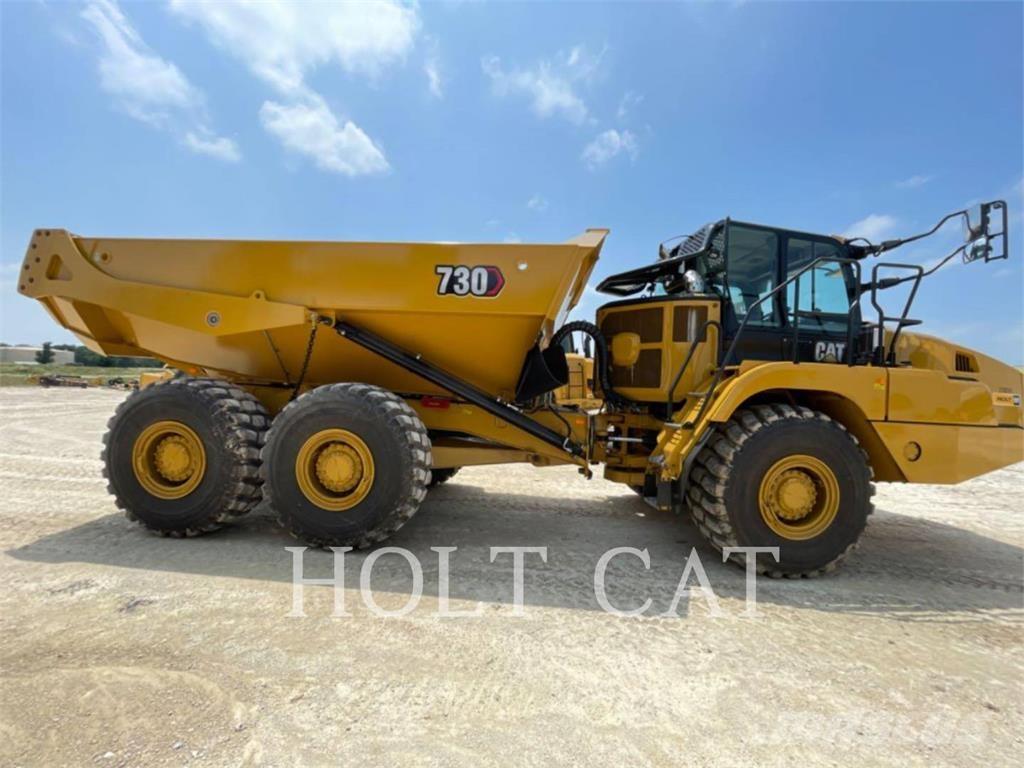 CAT 730 Dumper - Knickgelenk