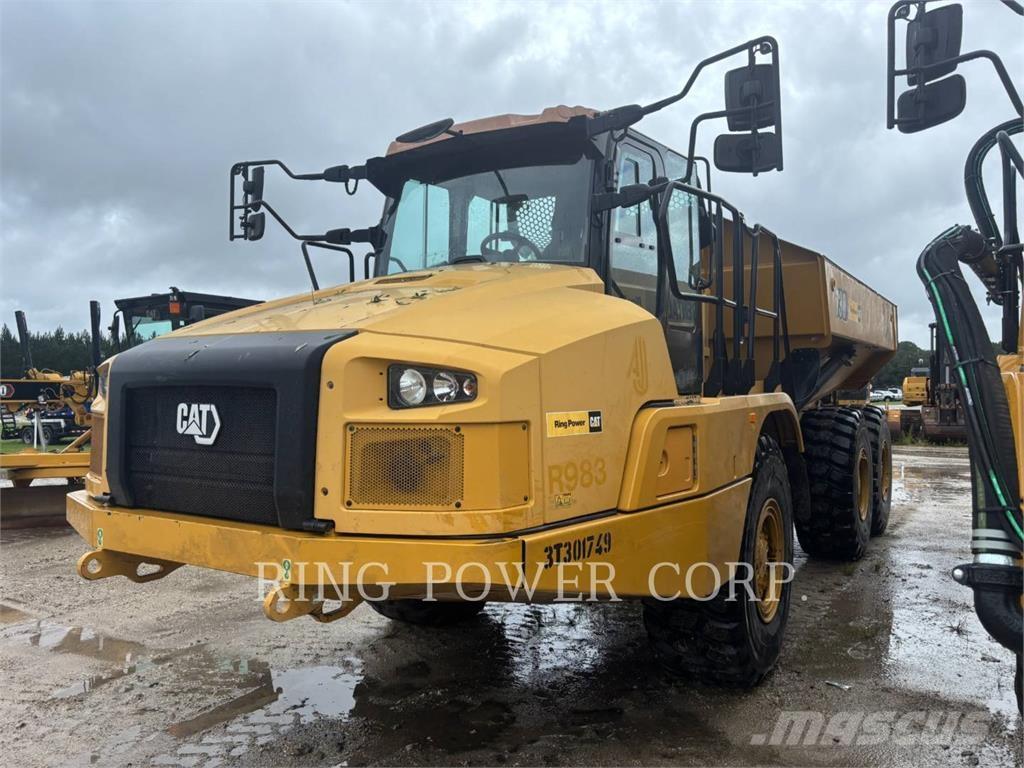 CAT 730 Dumper - Knickgelenk