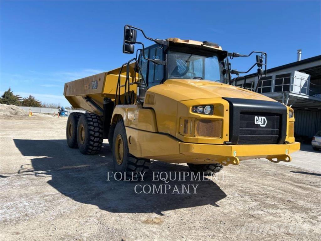 CAT 730-04 Dumper - Knickgelenk