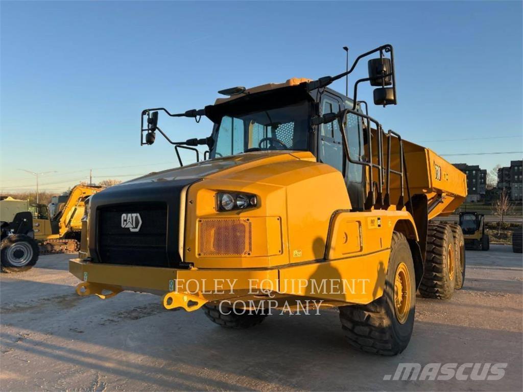CAT 730-04 Dumper - Knickgelenk