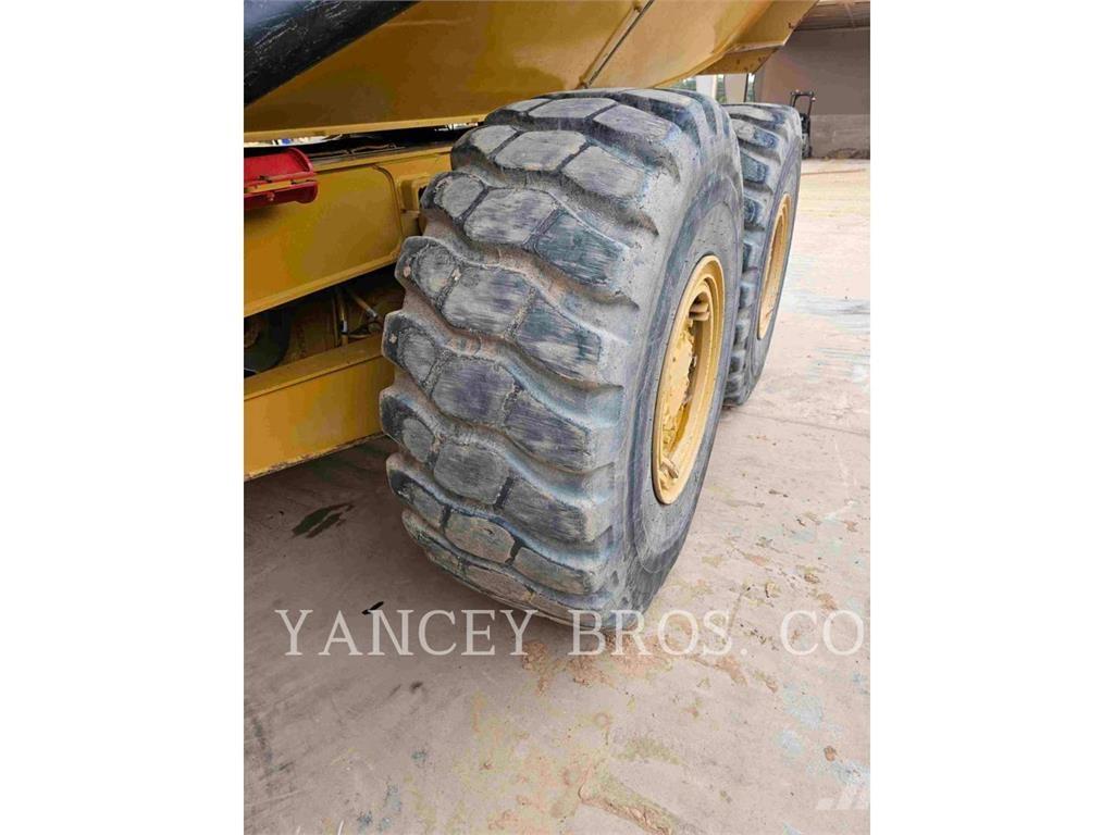 CAT 73004 Dumper - Knickgelenk