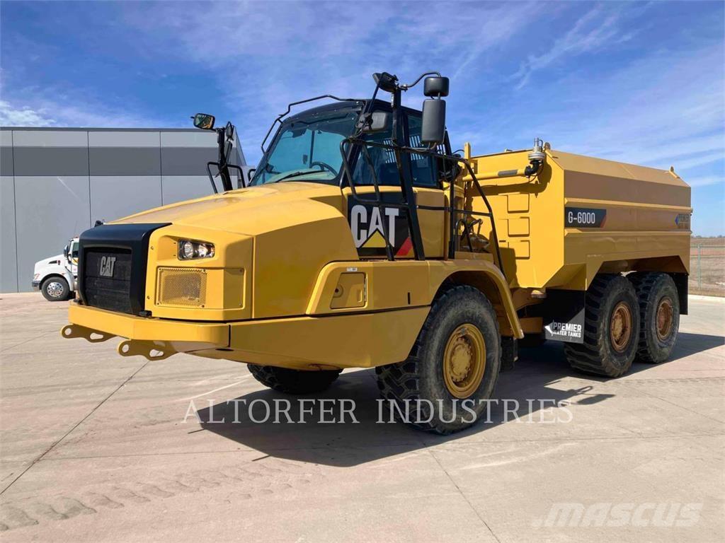 CAT 730C Dumper - Knickgelenk