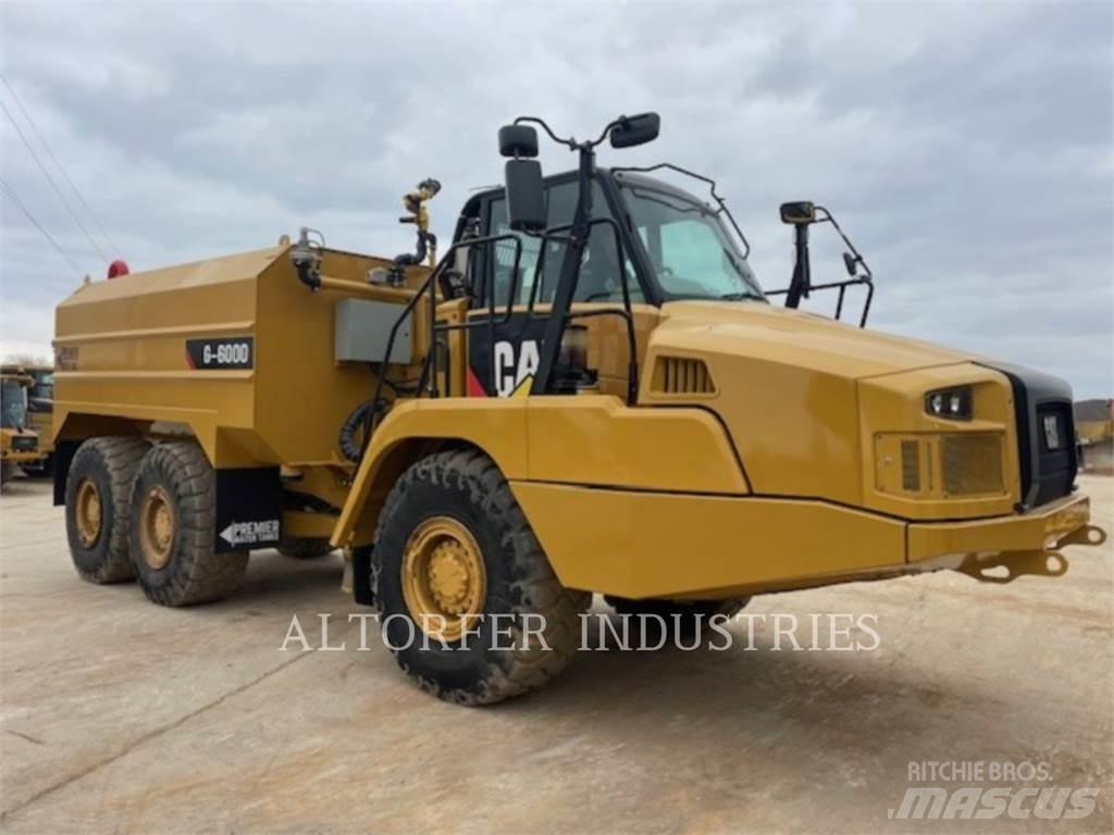 CAT 730C WT Dumper - Knickgelenk