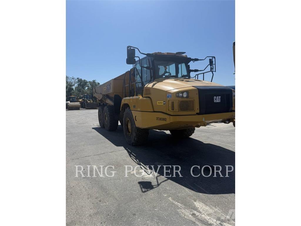 CAT 730TG Dumper - Knickgelenk