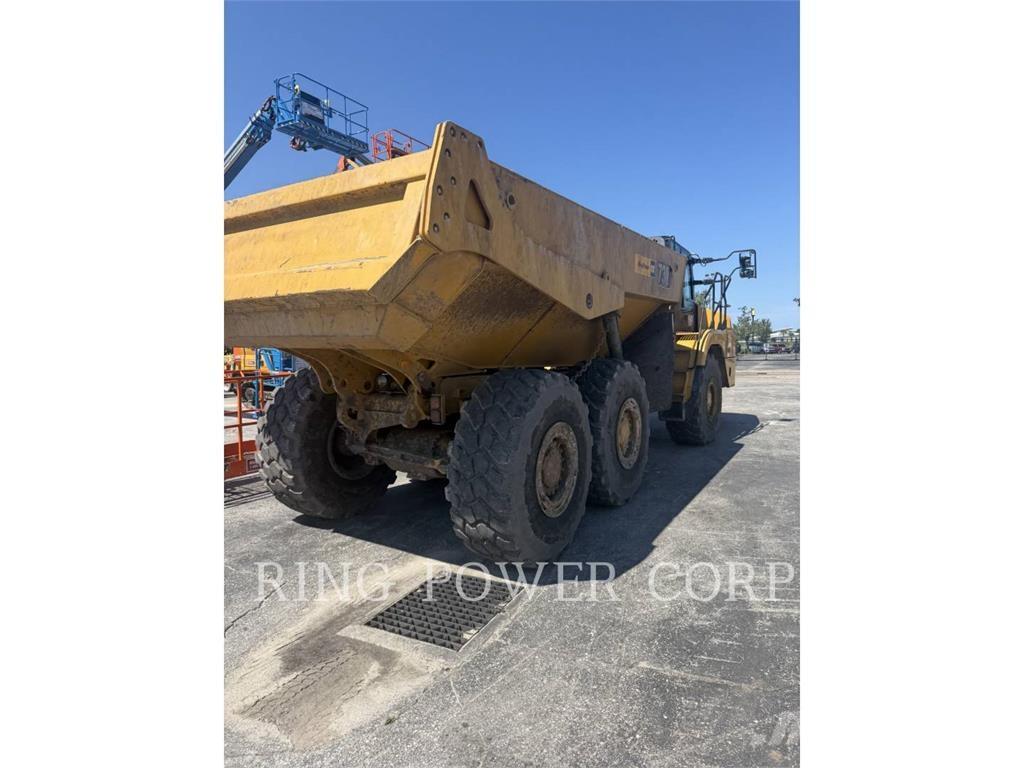 CAT 730TG Dumper - Knickgelenk