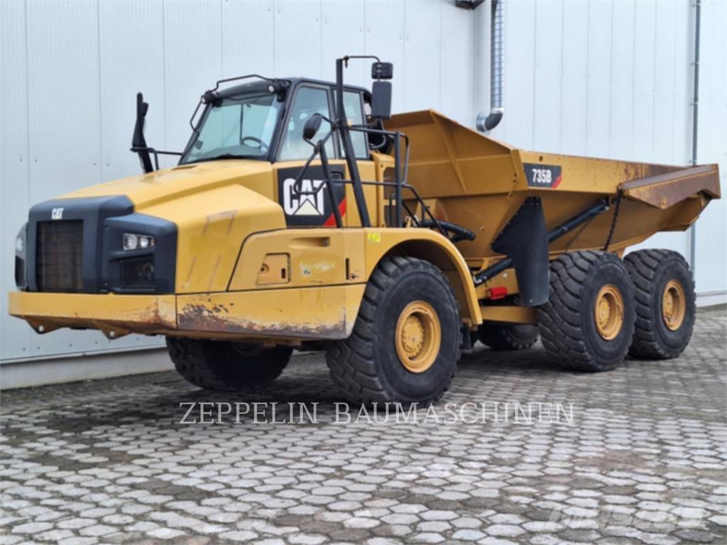 CAT 735B Dumper - Knickgelenk
