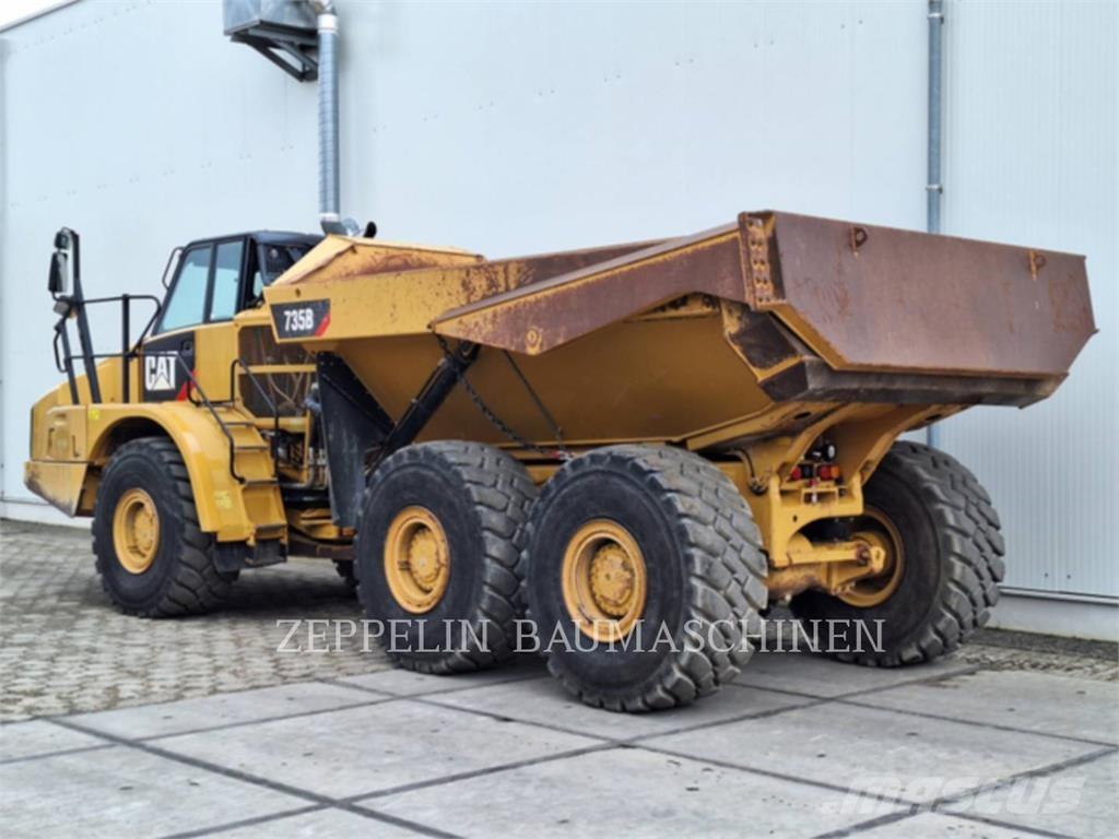 CAT 735B Dumper - Knickgelenk