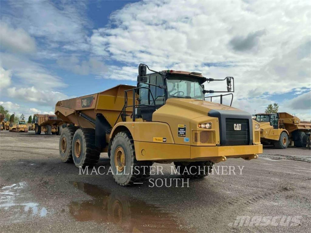 CAT 740 GC Dumper - Knickgelenk