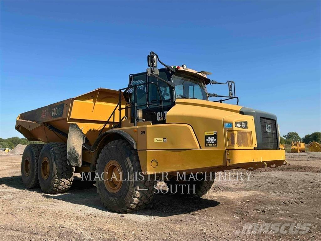 CAT 740 GC Dumper - Knickgelenk