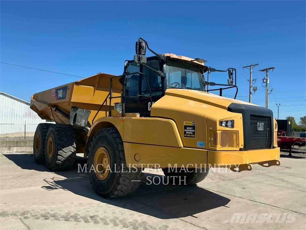 CAT 740 GC Dumper - Knickgelenk
