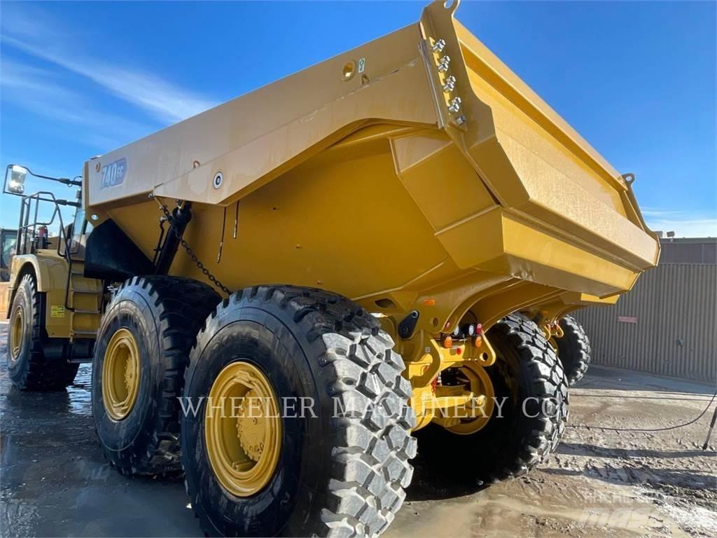 CAT 740 GC TG Dumper - Knickgelenk