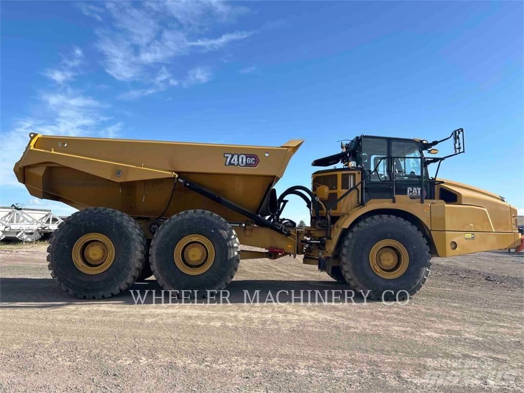CAT 740 GC TG Dumper - Knickgelenk