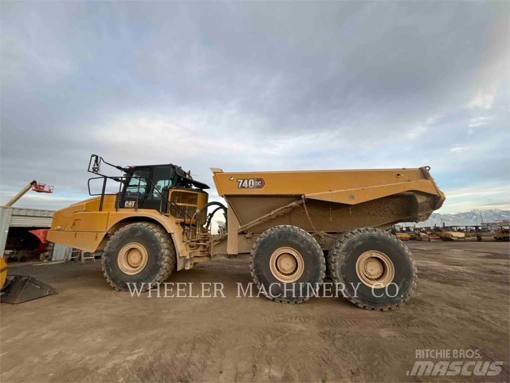 CAT 740 GC TG Dumper - Knickgelenk