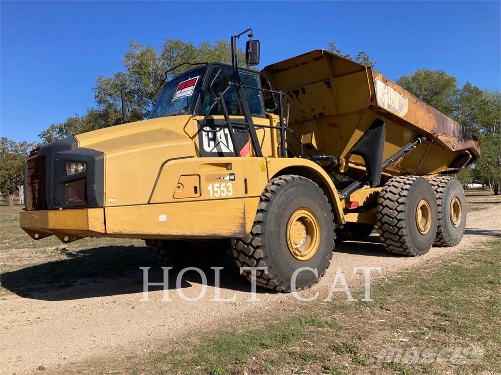 CAT 740B Dumper - Knickgelenk