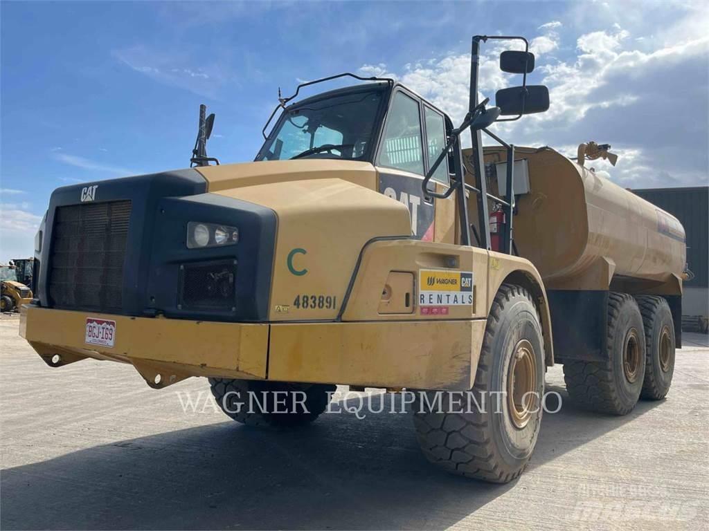 CAT 740B WT Wassertanker