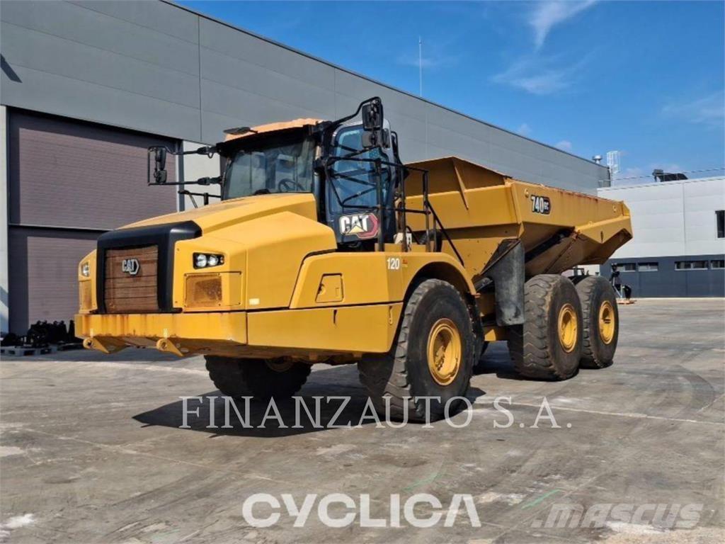 CAT 740GC Dumper - Knickgelenk