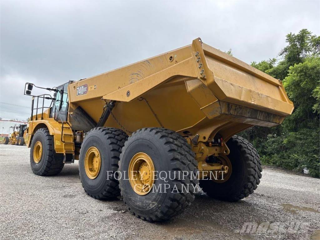 CAT 740GC-04 Dumper - Knickgelenk