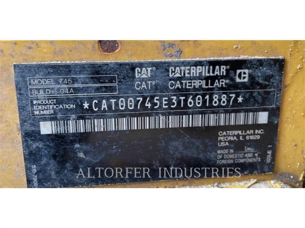 CAT 745 Dumper - Knickgelenk