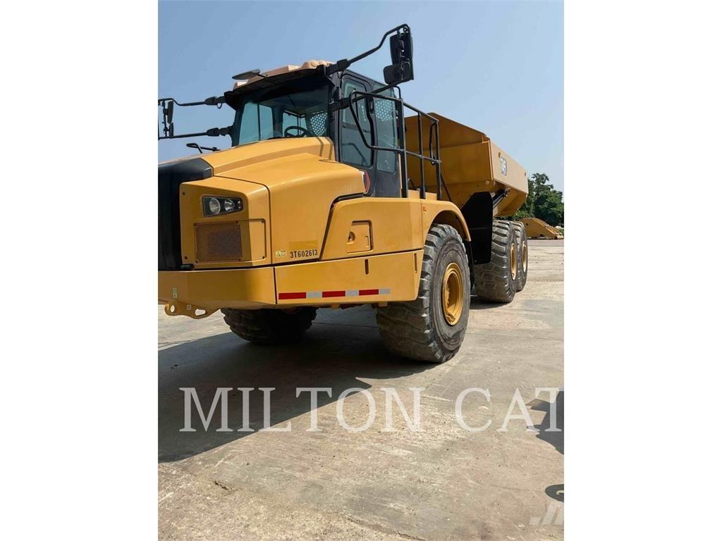 CAT 745 Dumper - Knickgelenk