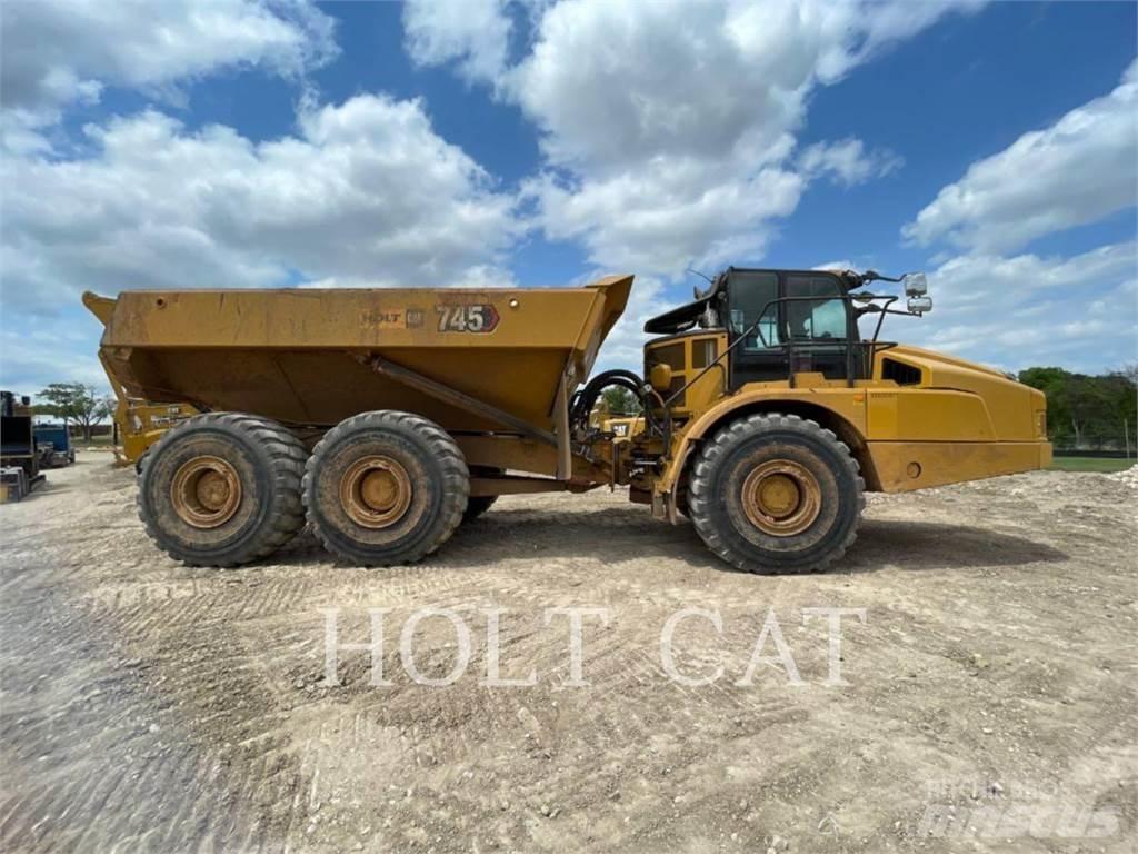 CAT 745 Dumper - Knickgelenk