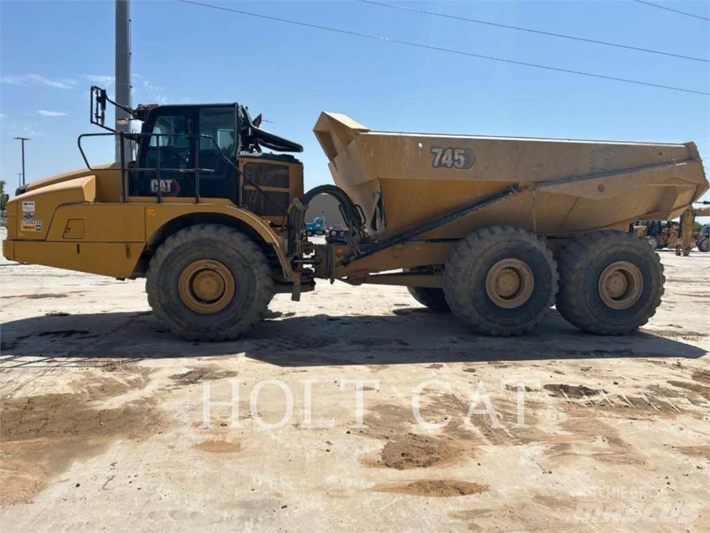 CAT 745 Dumper - Knickgelenk