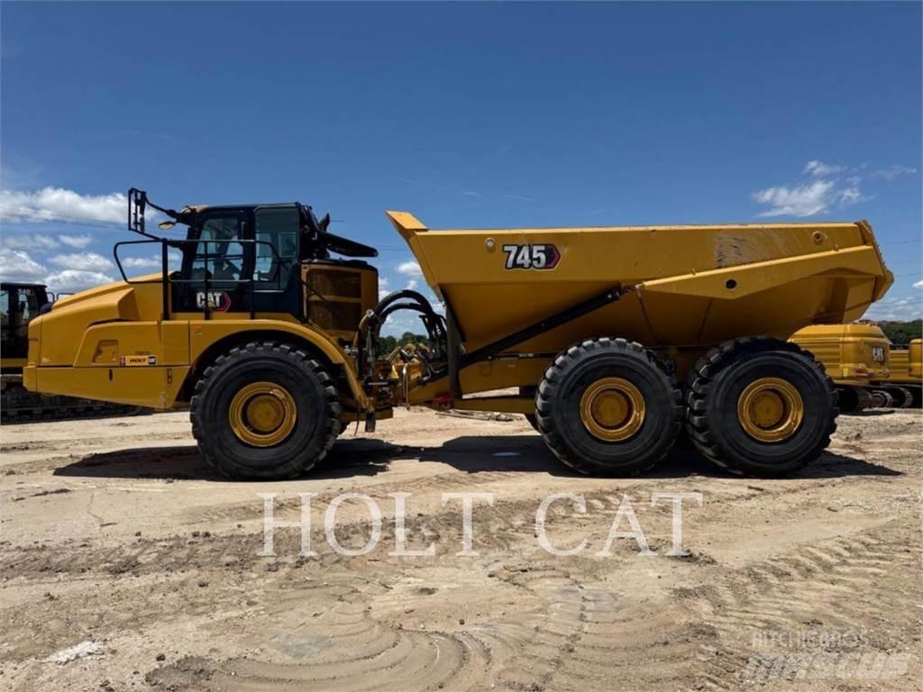CAT 745 Dumper - Knickgelenk