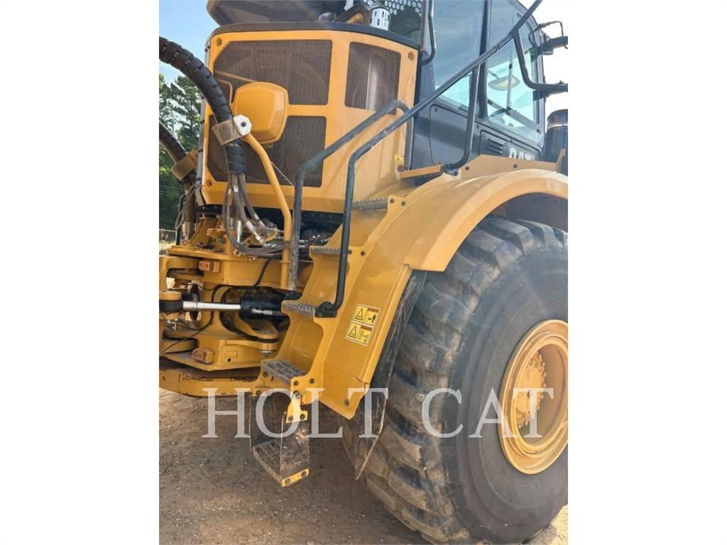 CAT 745 Dumper - Knickgelenk