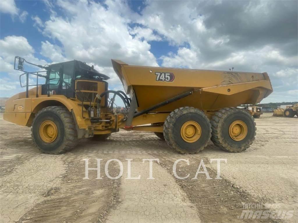 CAT 745 Dumper - Knickgelenk