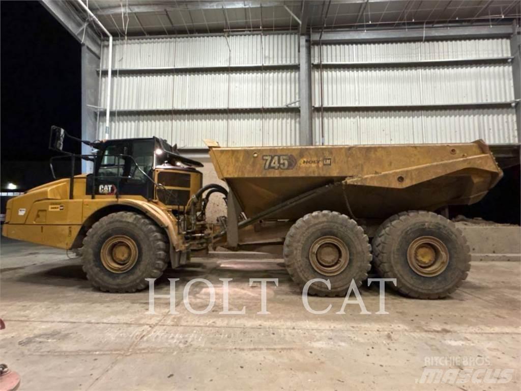 CAT 745 Dumper - Knickgelenk