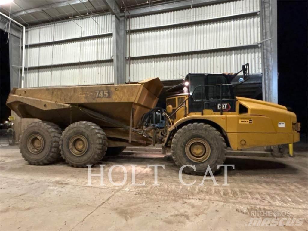 CAT 745 Dumper - Knickgelenk