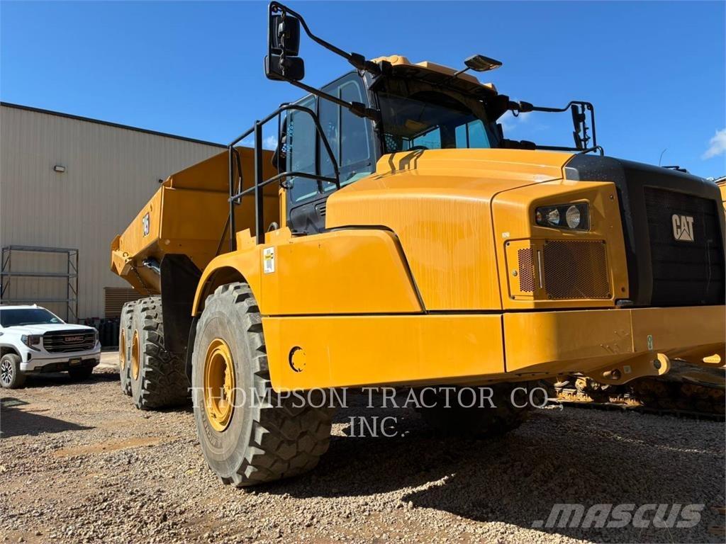 CAT 745 Dumper - Knickgelenk