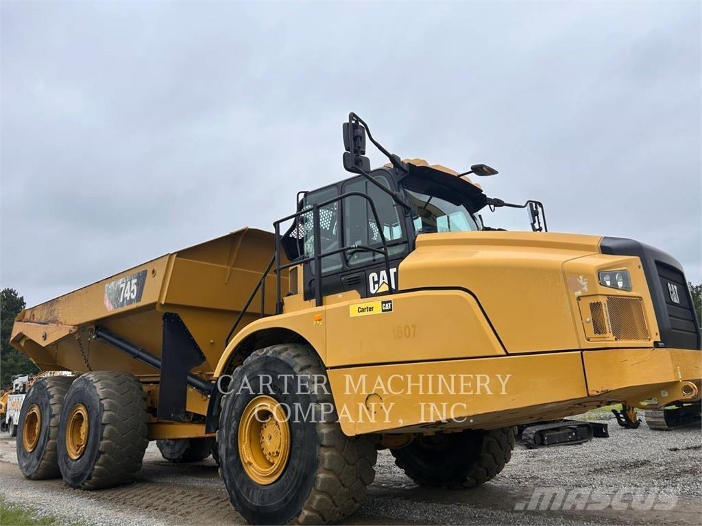 CAT 745-04 Dumper - Knickgelenk
