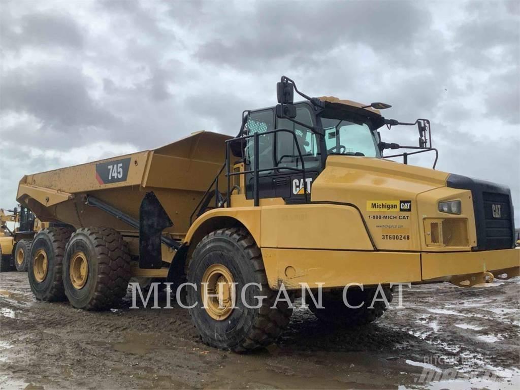 CAT 745 T Dumper - Knickgelenk