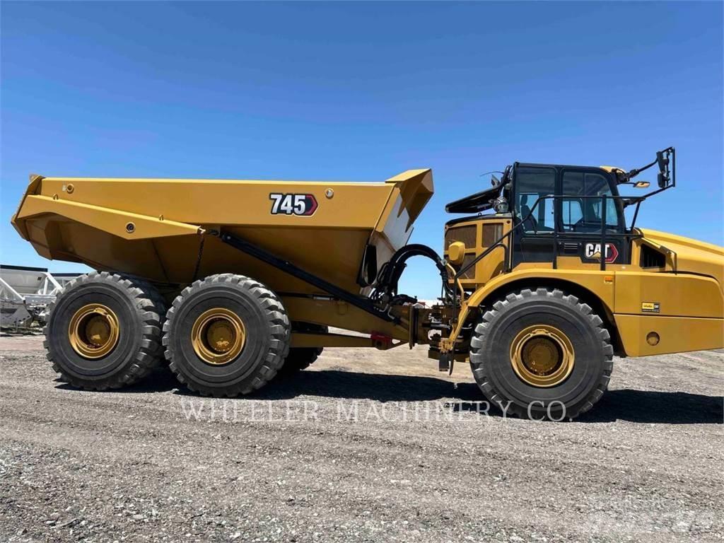 CAT 745 TG Dumper - Knickgelenk