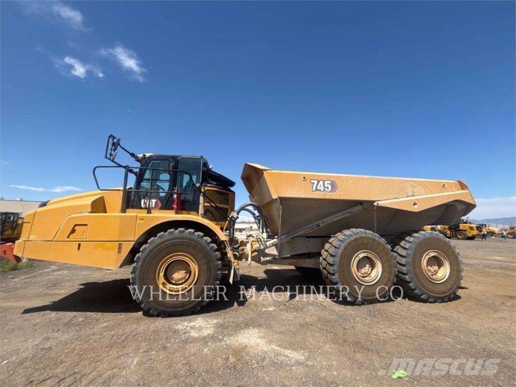 CAT 745 TG Dumper - Knickgelenk