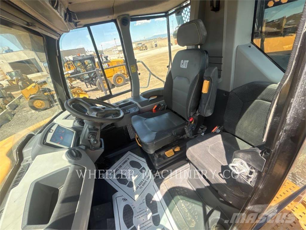 CAT 745 TG Dumper - Knickgelenk
