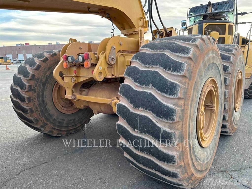 CAT 745 W/PAN Dumper - Knickgelenk