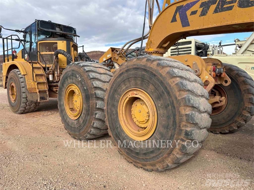 CAT 745 W/PAN Dumper - Knickgelenk