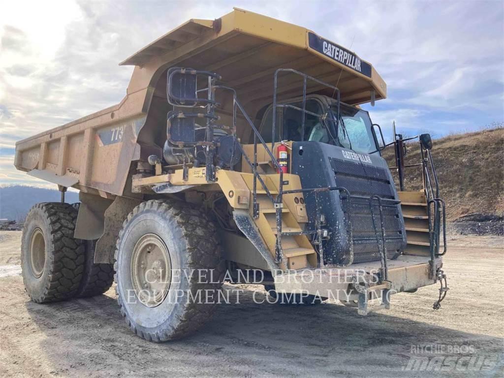 CAT 773F Dumper - Knickgelenk