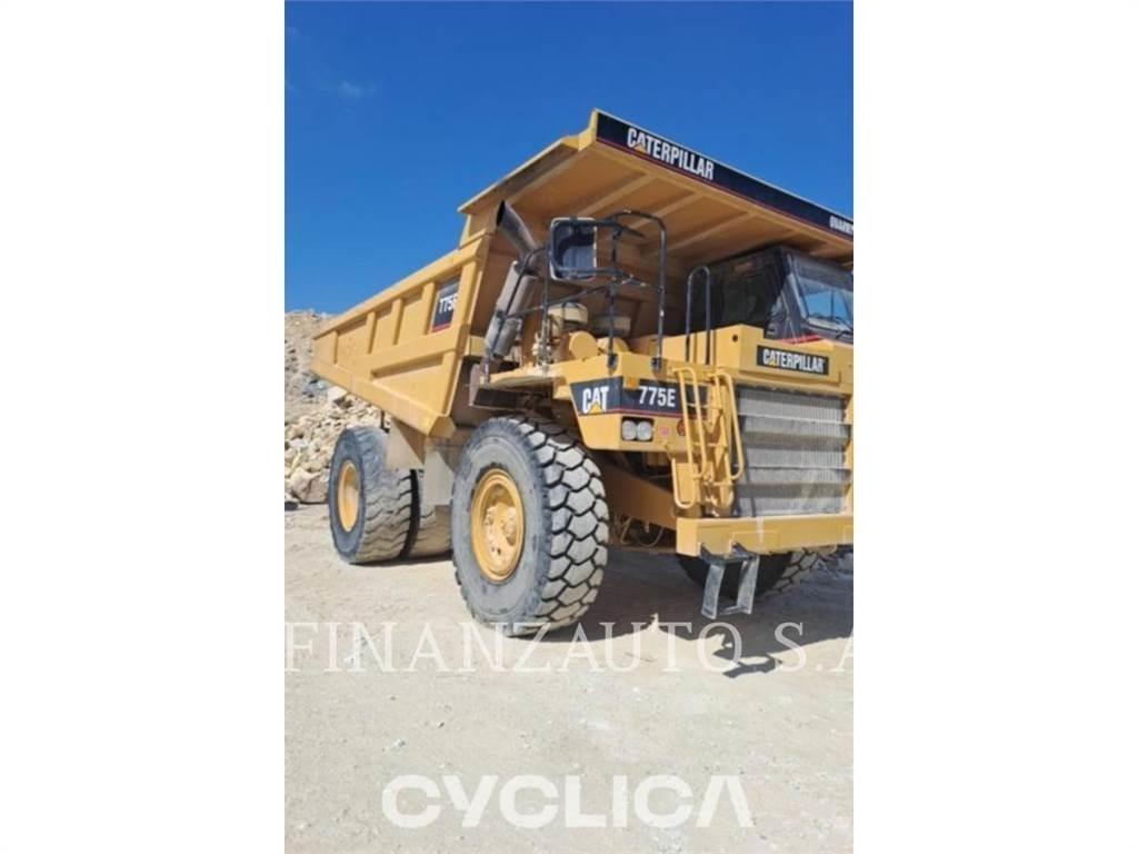 CAT 775E Dumper - Knickgelenk