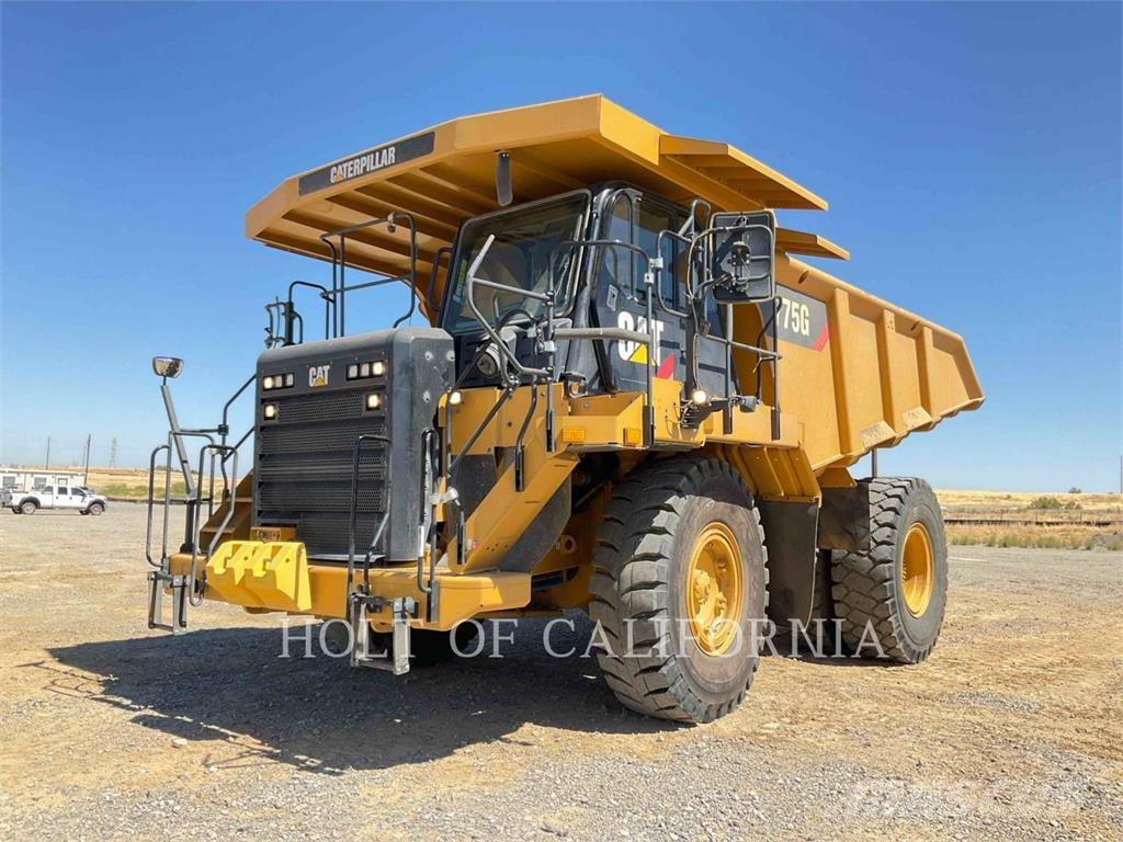 CAT 775G Dumper - Knickgelenk