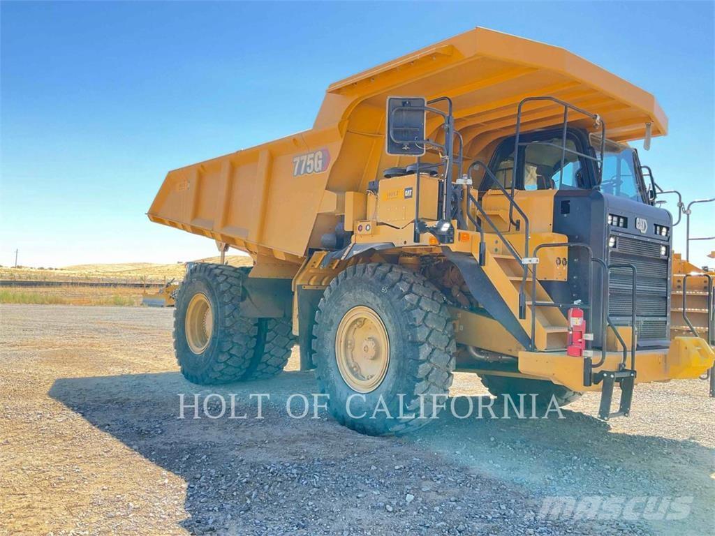 CAT 775G Dumper - Knickgelenk