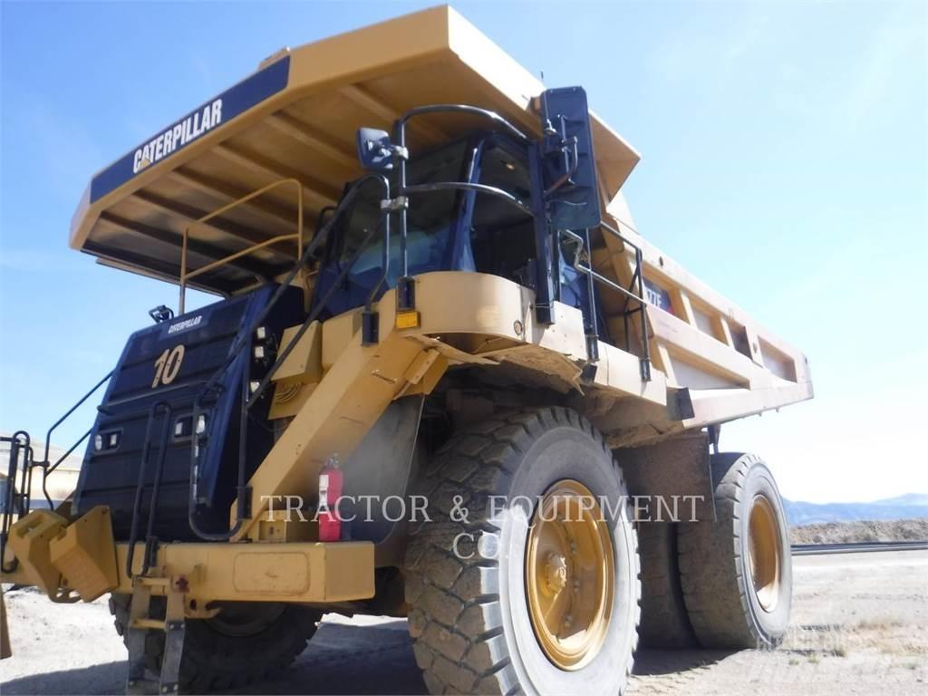 CAT 777F Dumper - Knickgelenk
