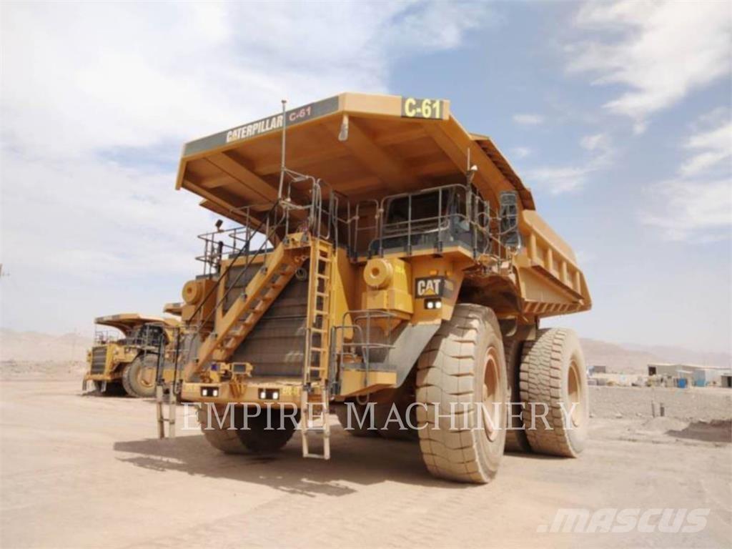 CAT 789D Dumper - Knickgelenk