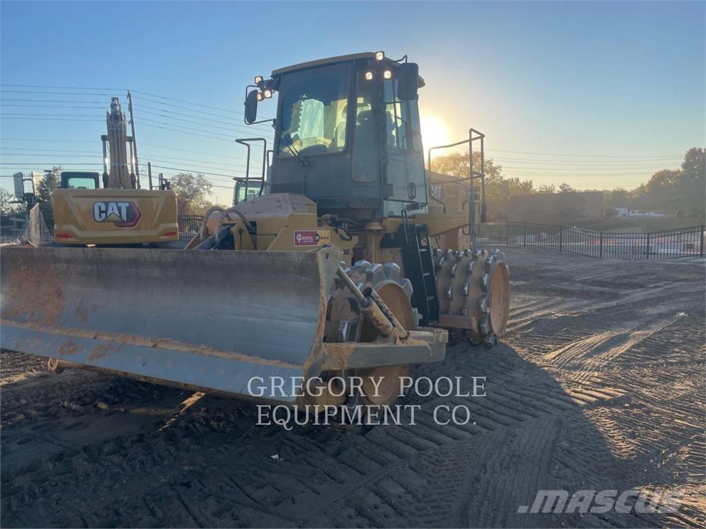 CAT 815-11 Erdbauwalzen