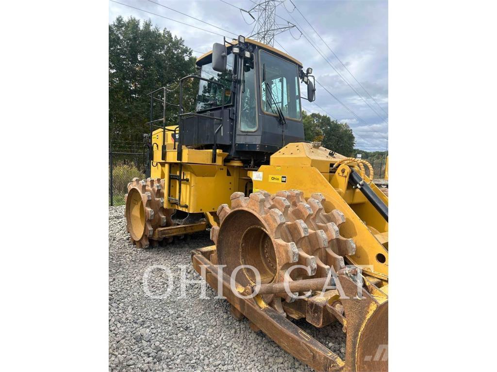 CAT 815K Raddozer