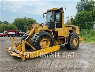 CAT 824C Radlader