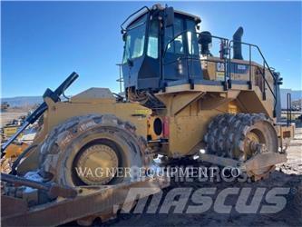 CAT 825K Radlader