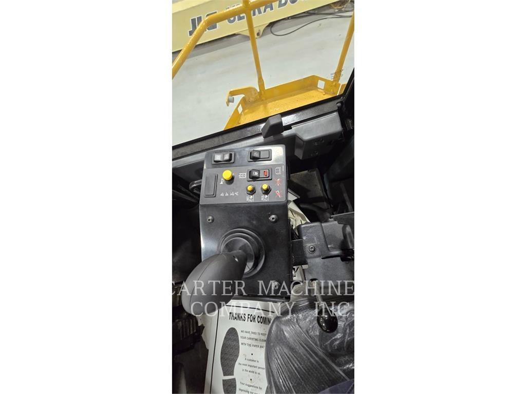 CAT 826H Erdbauwalzen