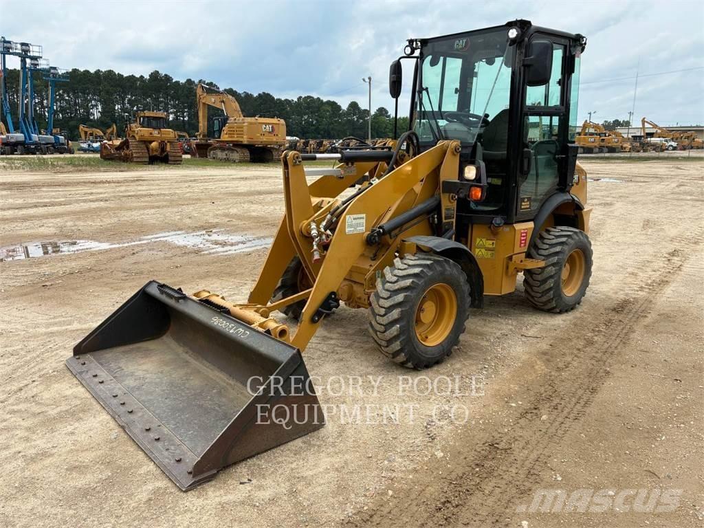 CAT 903D Radlader